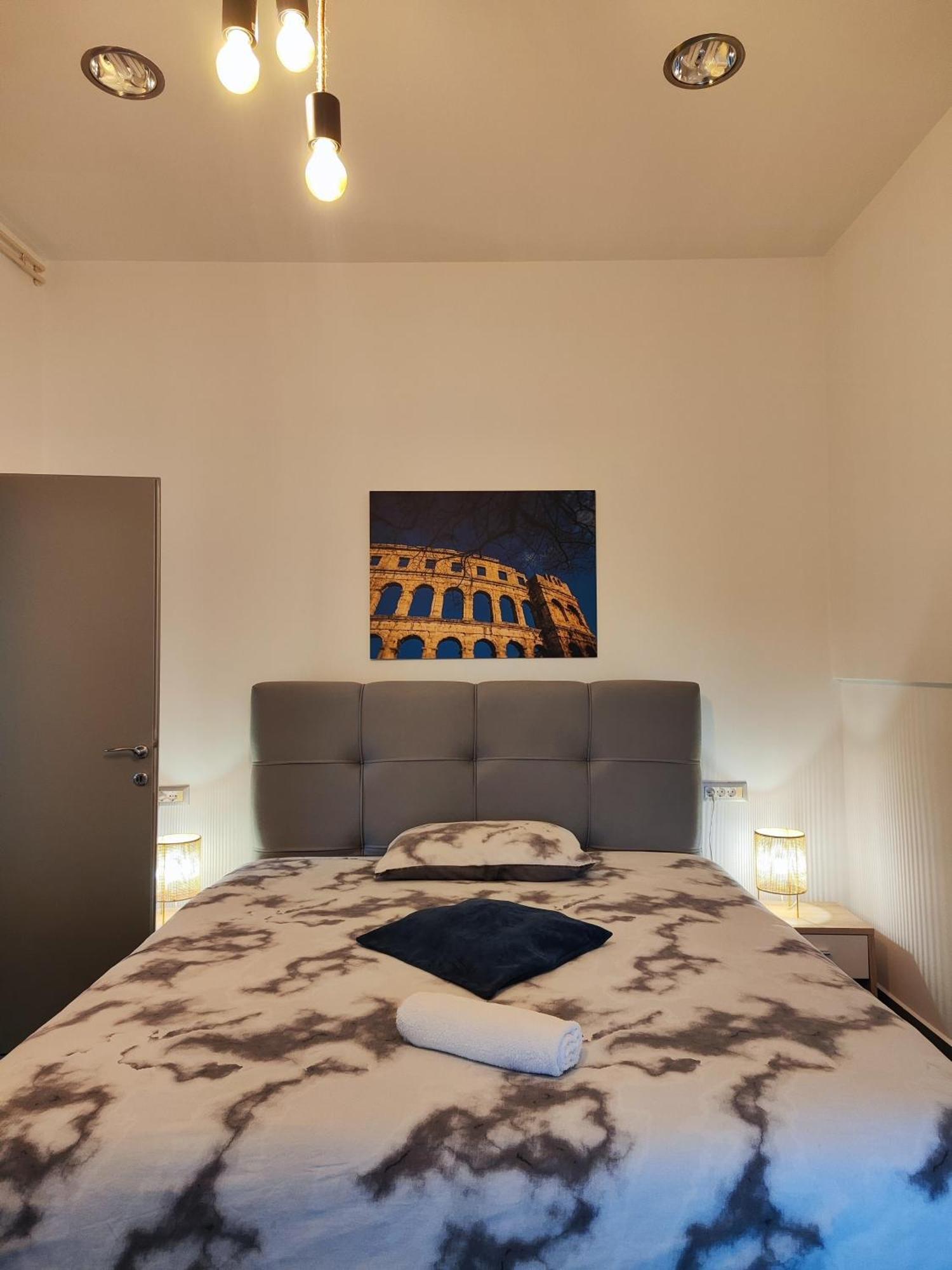 Apartments Flora Medulin Rom bilde